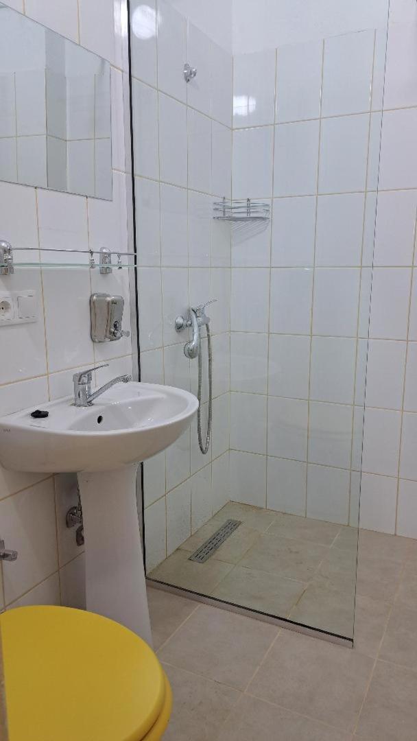 Gaestehaus Făgăraş Esterno foto